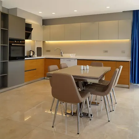 Apart-hotel Mene 2*